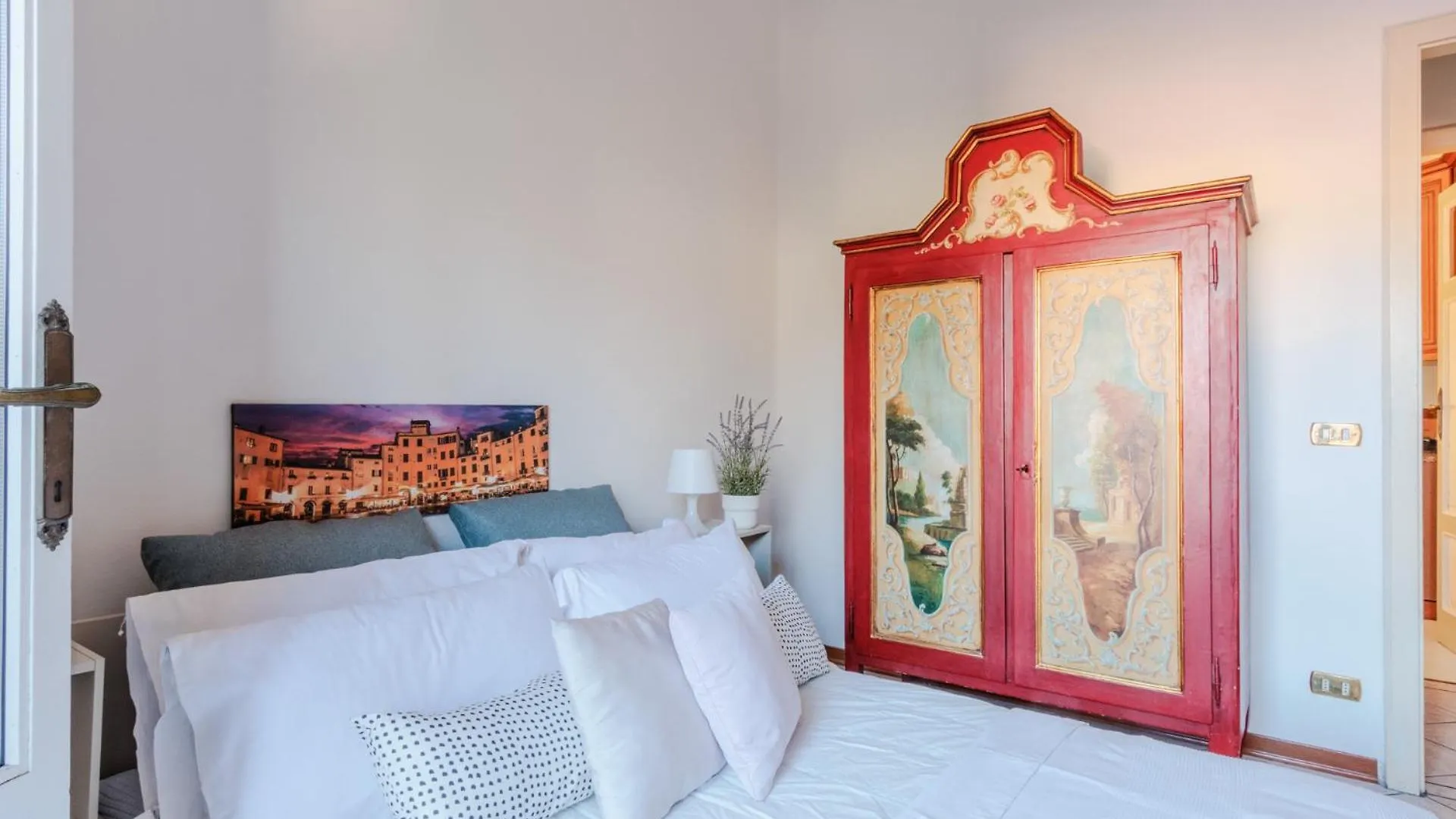 Villa Regina, 4 Bedrooms And A Luxury Style Villa Cappella
