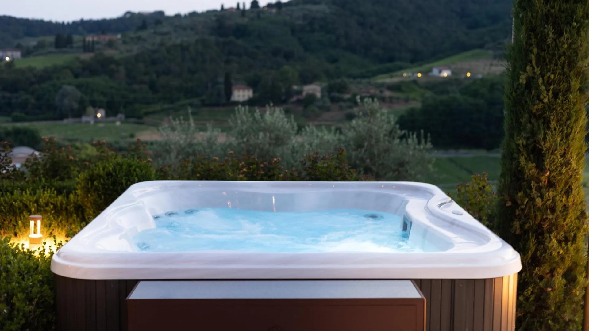 Villa Regina, 4 Bedrooms And A Luxury Style Villa Cappella