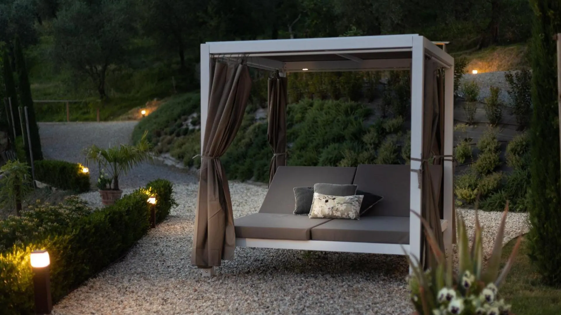 Villa Regina, 4 Bedrooms And A Luxury Style Villa Cappella