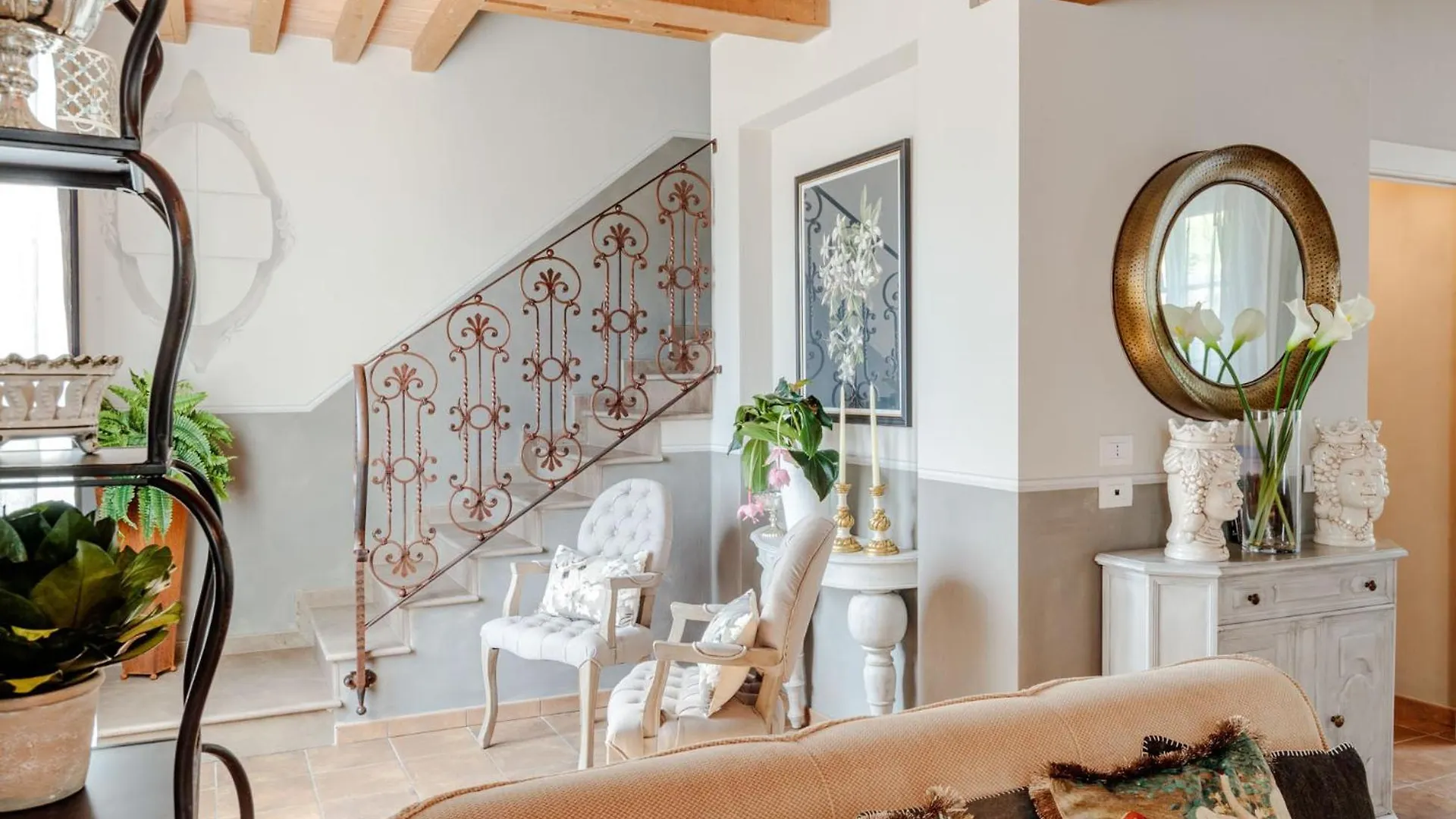 Villa Regina, 4 Bedrooms And A Luxury Style Villa Cappella