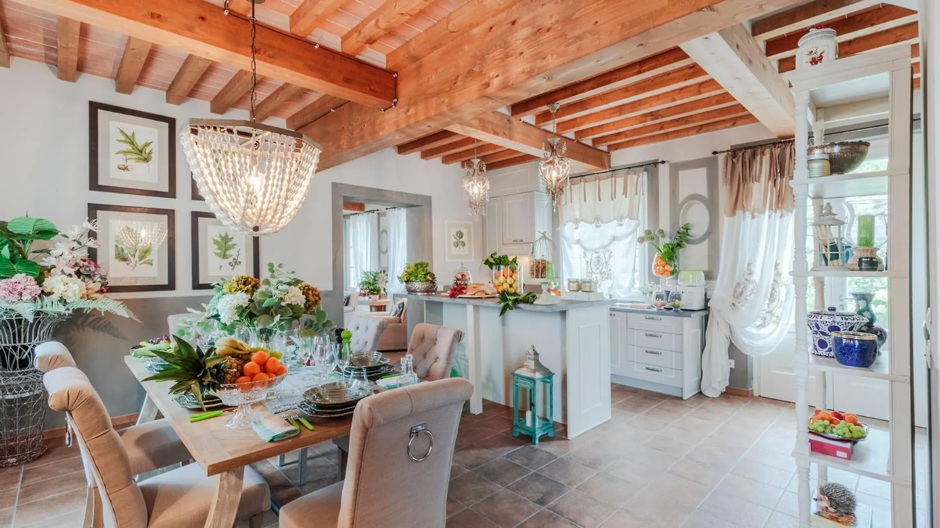 Villa Regina, 4 Bedrooms And A Luxury Style Villa Cappella