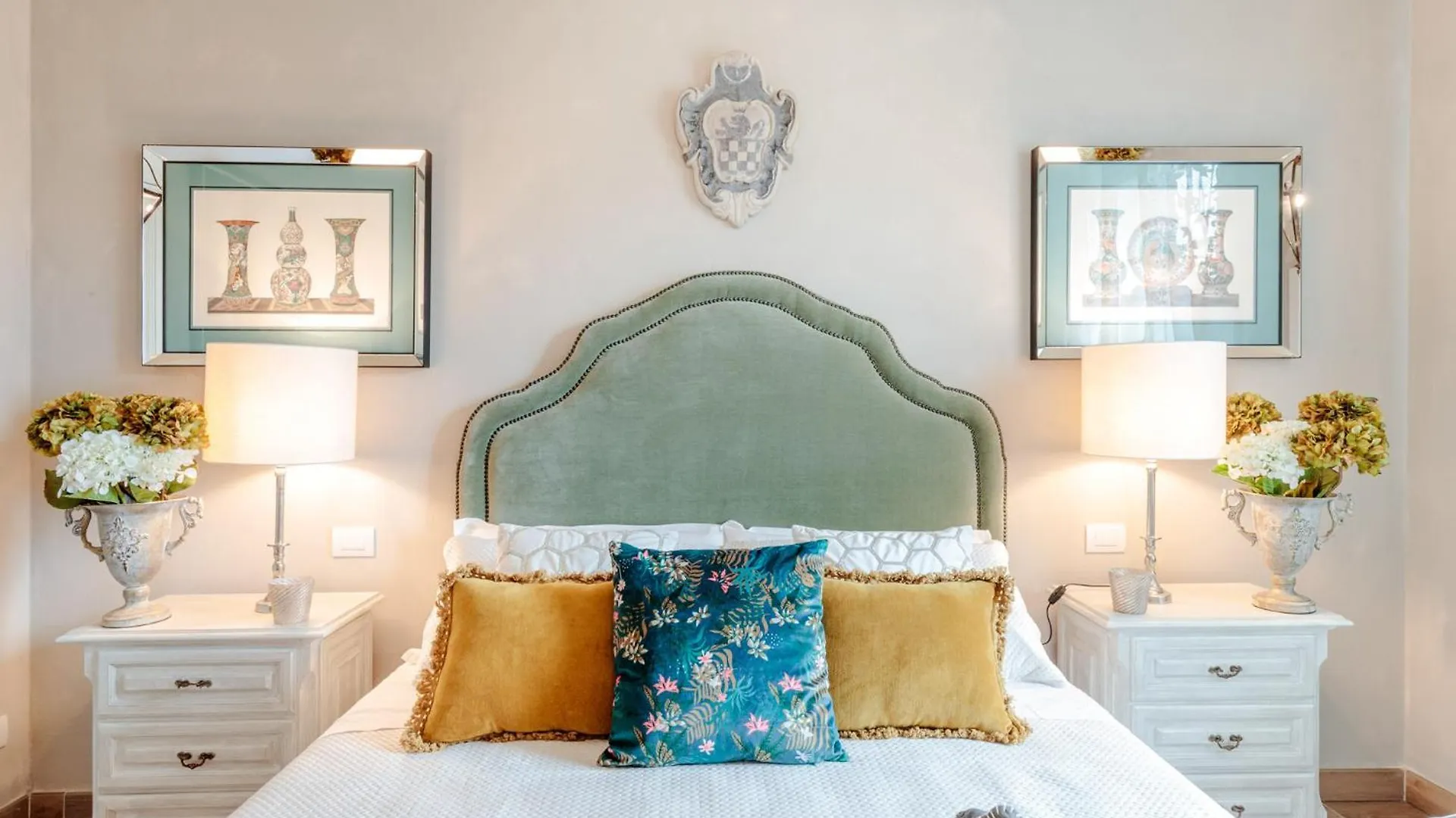 Villa Regina, 4 Bedrooms And A Luxury Style Villa Cappella
