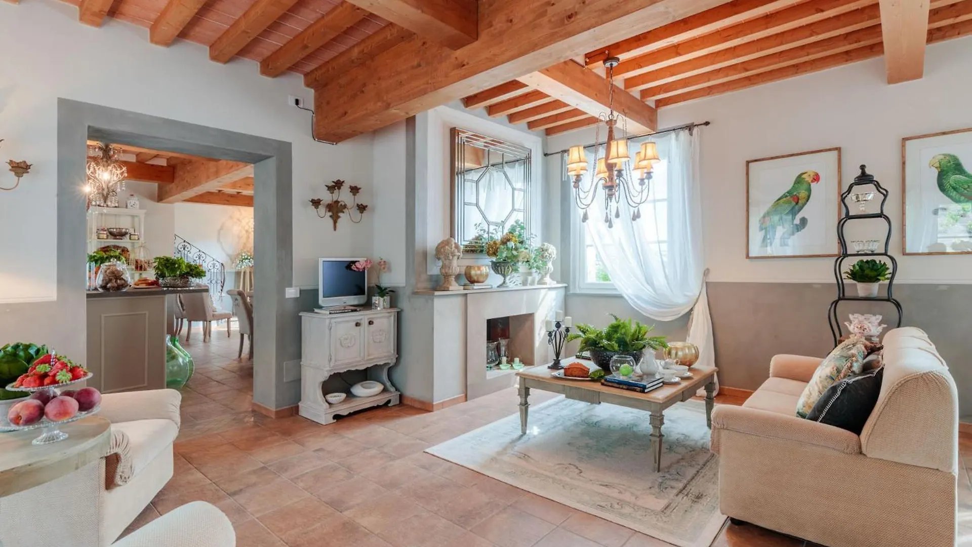Villa Regina, 4 Bedrooms And A Luxury Style Villa Cappella Italy
