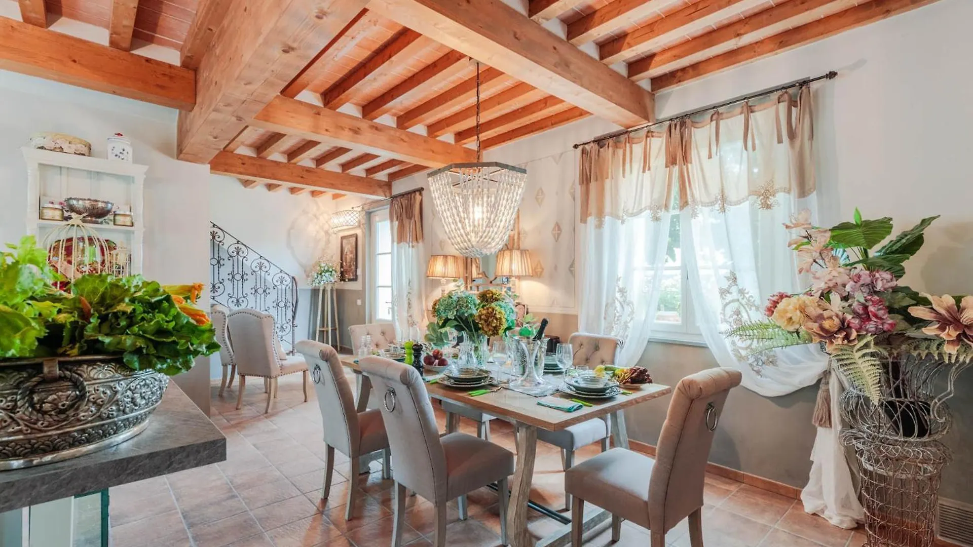 Villa Regina, 4 Bedrooms And A Luxury Style Villa Cappella 0*,  Italy